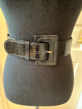 Black Waist Belt with Gold Accent